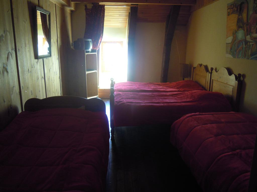 Gite Le Francillon Villa Les Estables Habitación foto