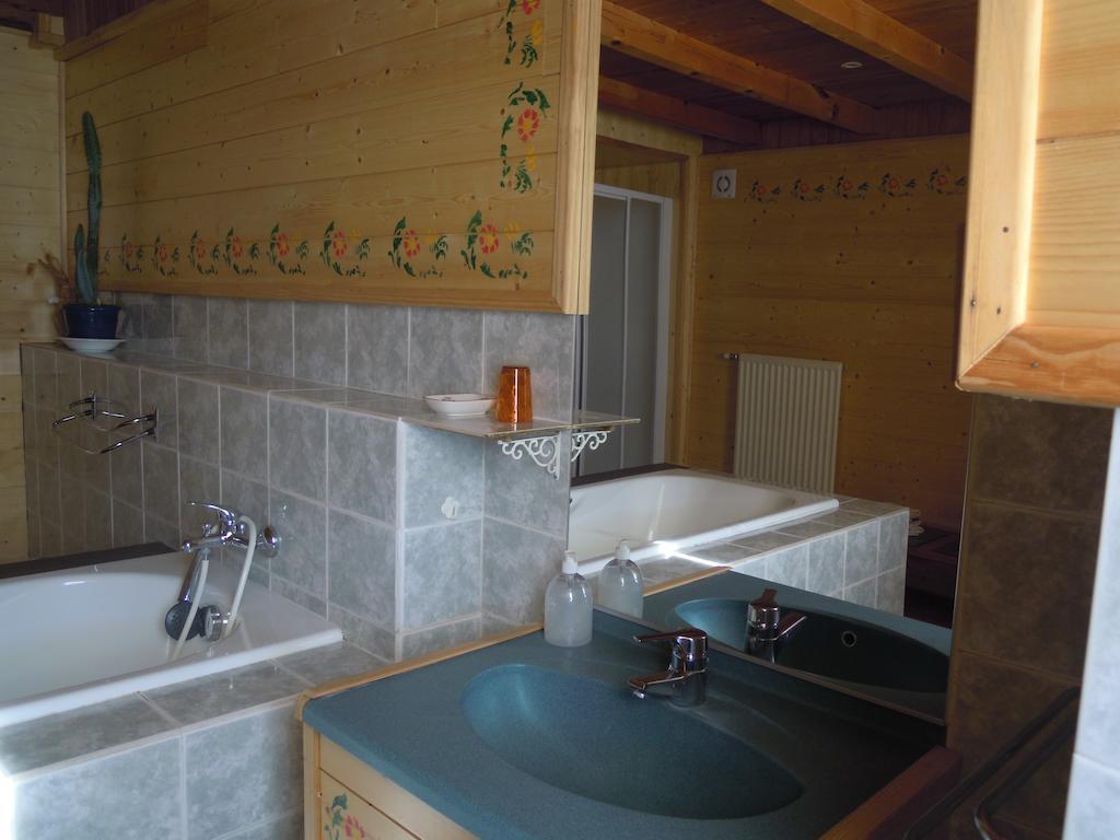 Gite Le Francillon Villa Les Estables Habitación foto